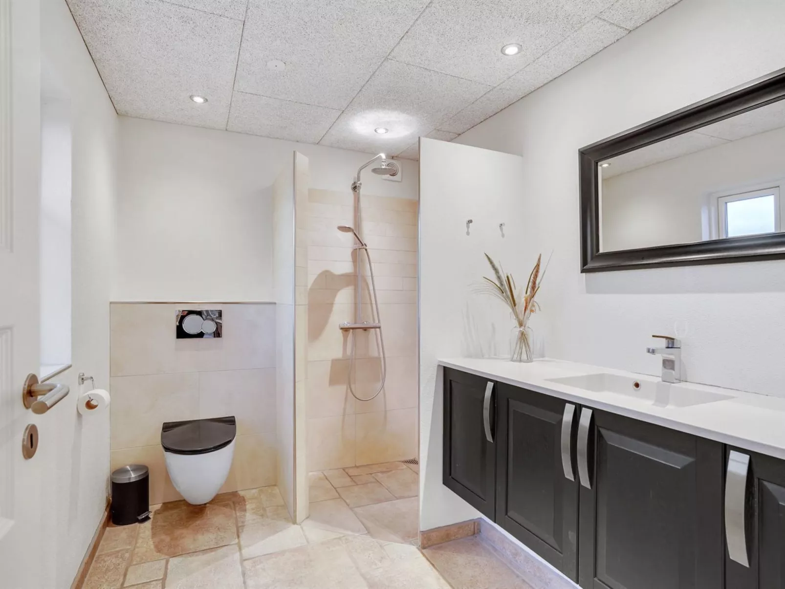 "Adia" - 300m from the sea-Binnen
