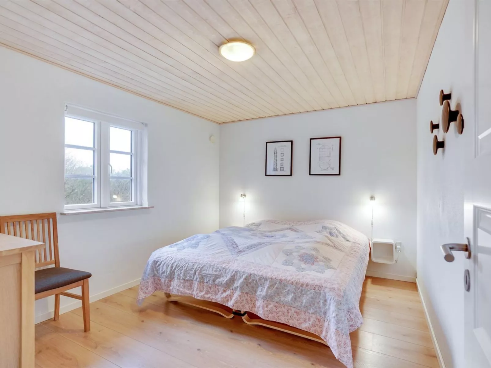 "Adia" - 300m from the sea-Binnen