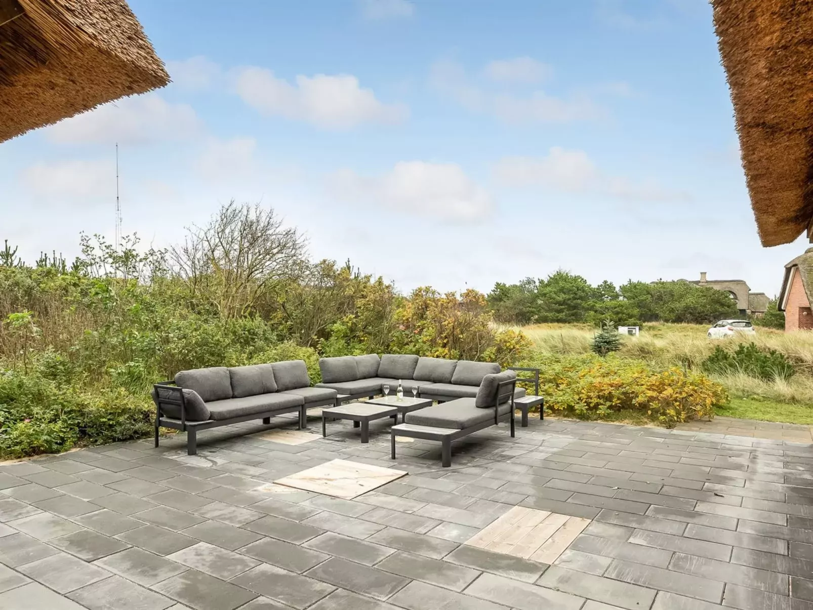 "Adia" - 300m from the sea-Buiten
