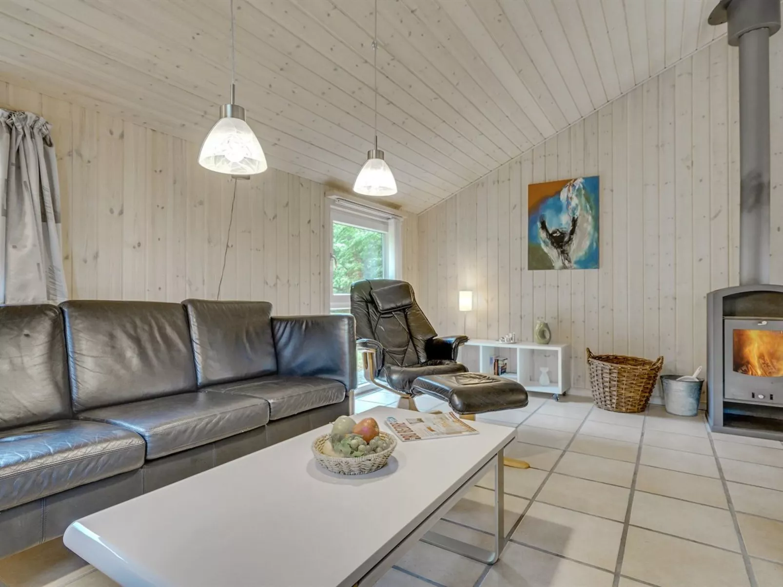 "Aviaja" - 12km from the sea-Binnen