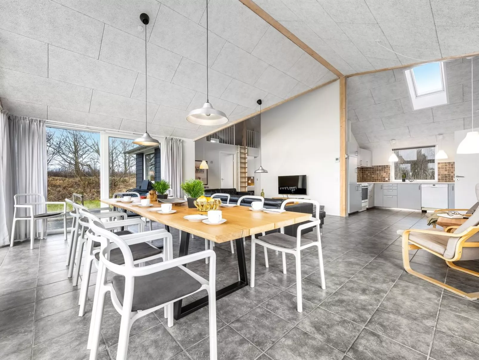 "Talida" - 12km from the sea-Binnen