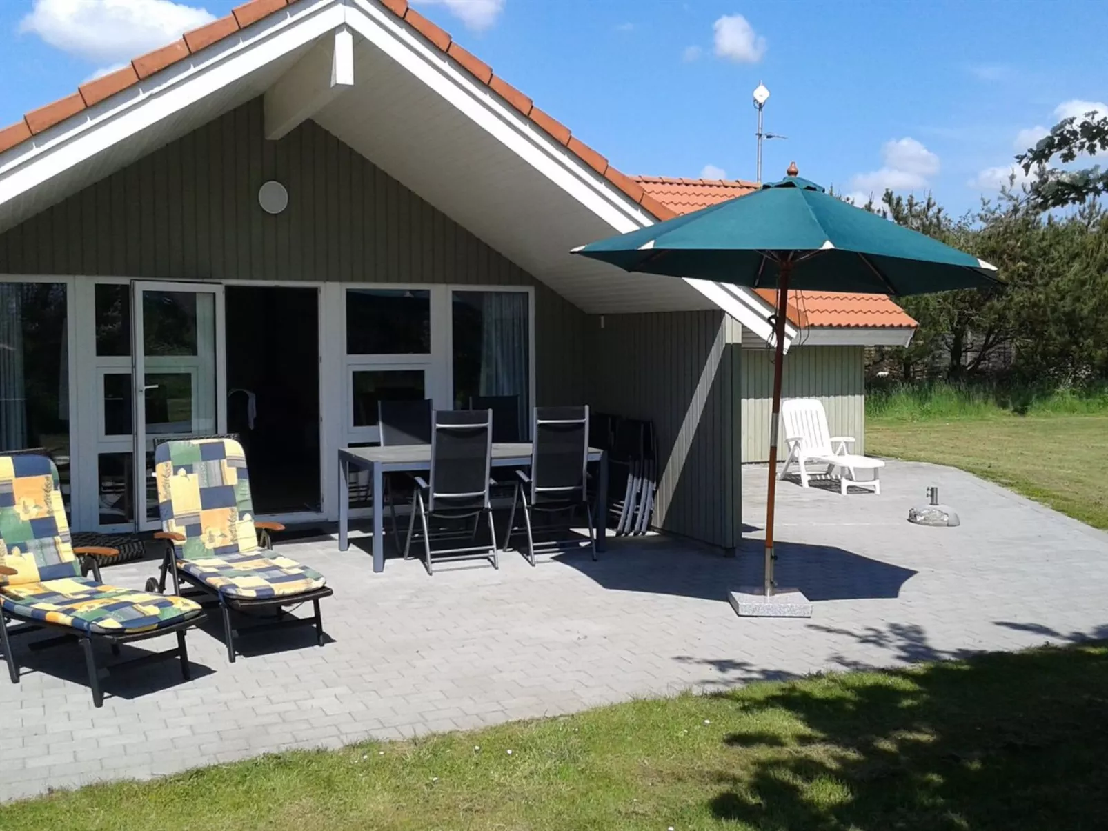 "Allita" - 12km from the sea