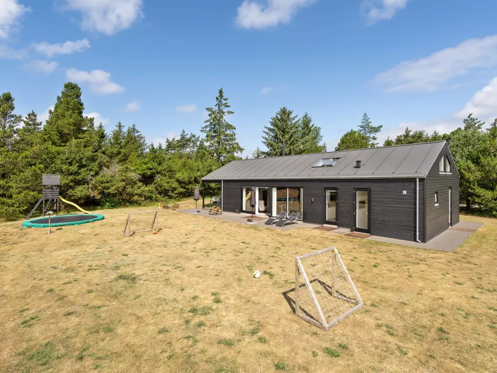 "Jonka" - 2km from the sea-Buiten