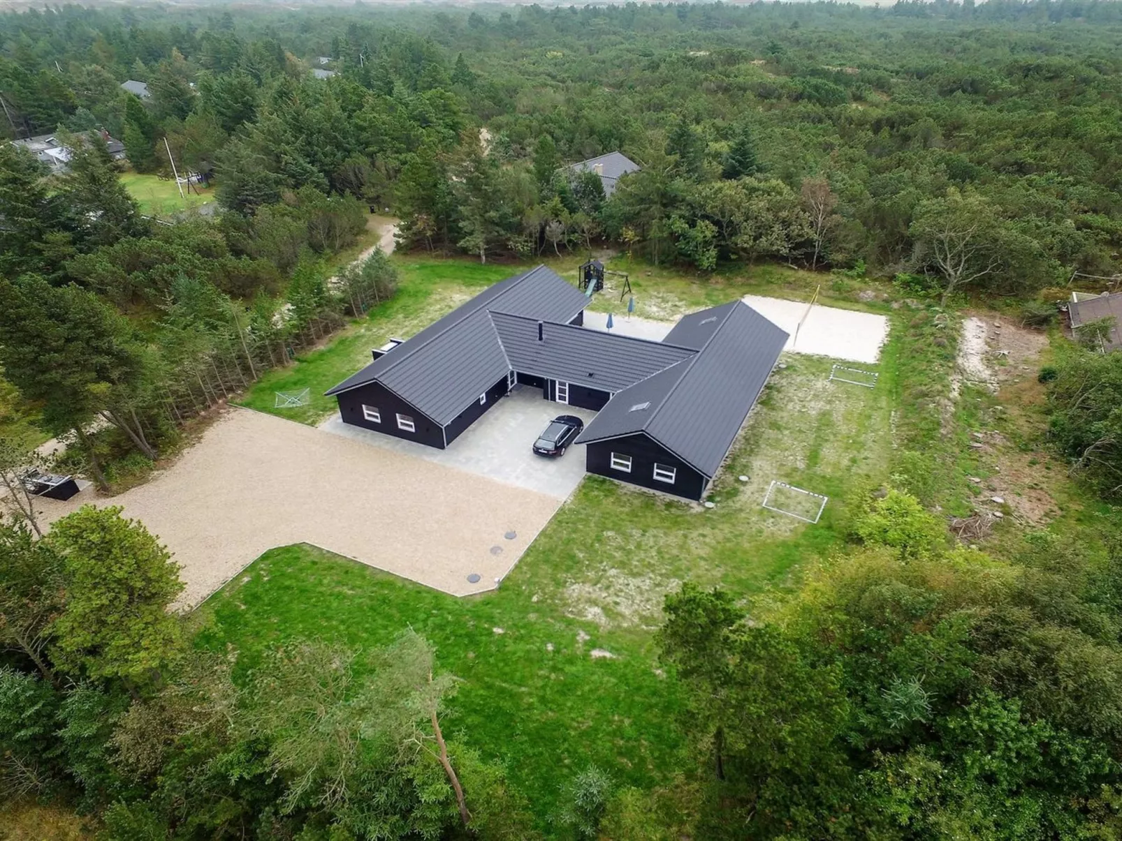 "Jeneke" - 1.6km from the sea