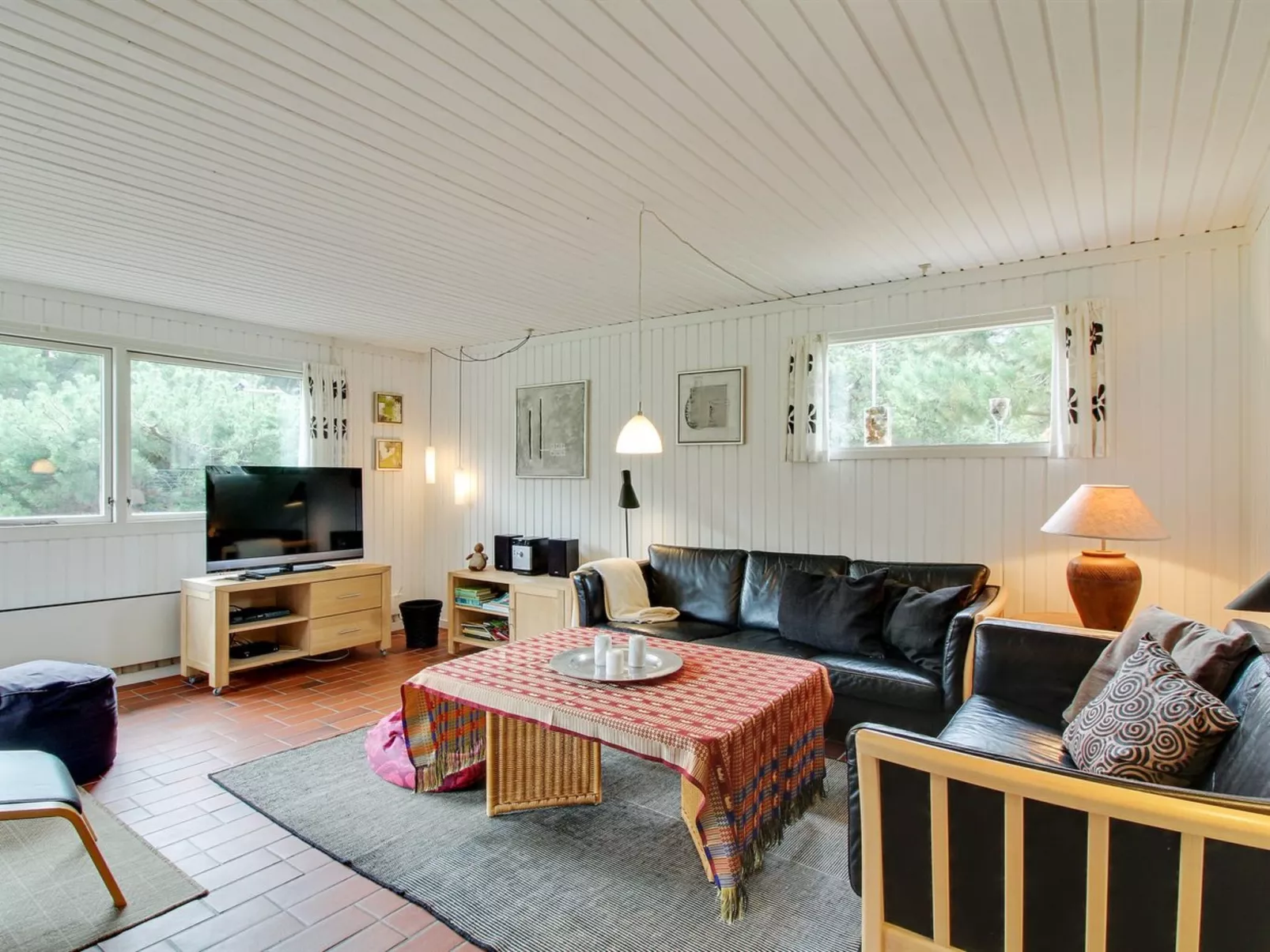 "Eetu" - 1.3km from the sea-Binnen