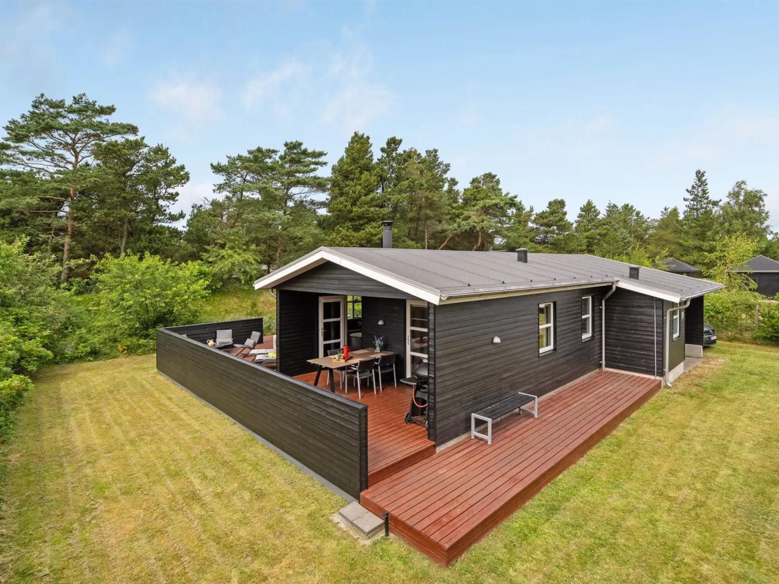 "Akkar" - 1.8km from the sea-Buiten