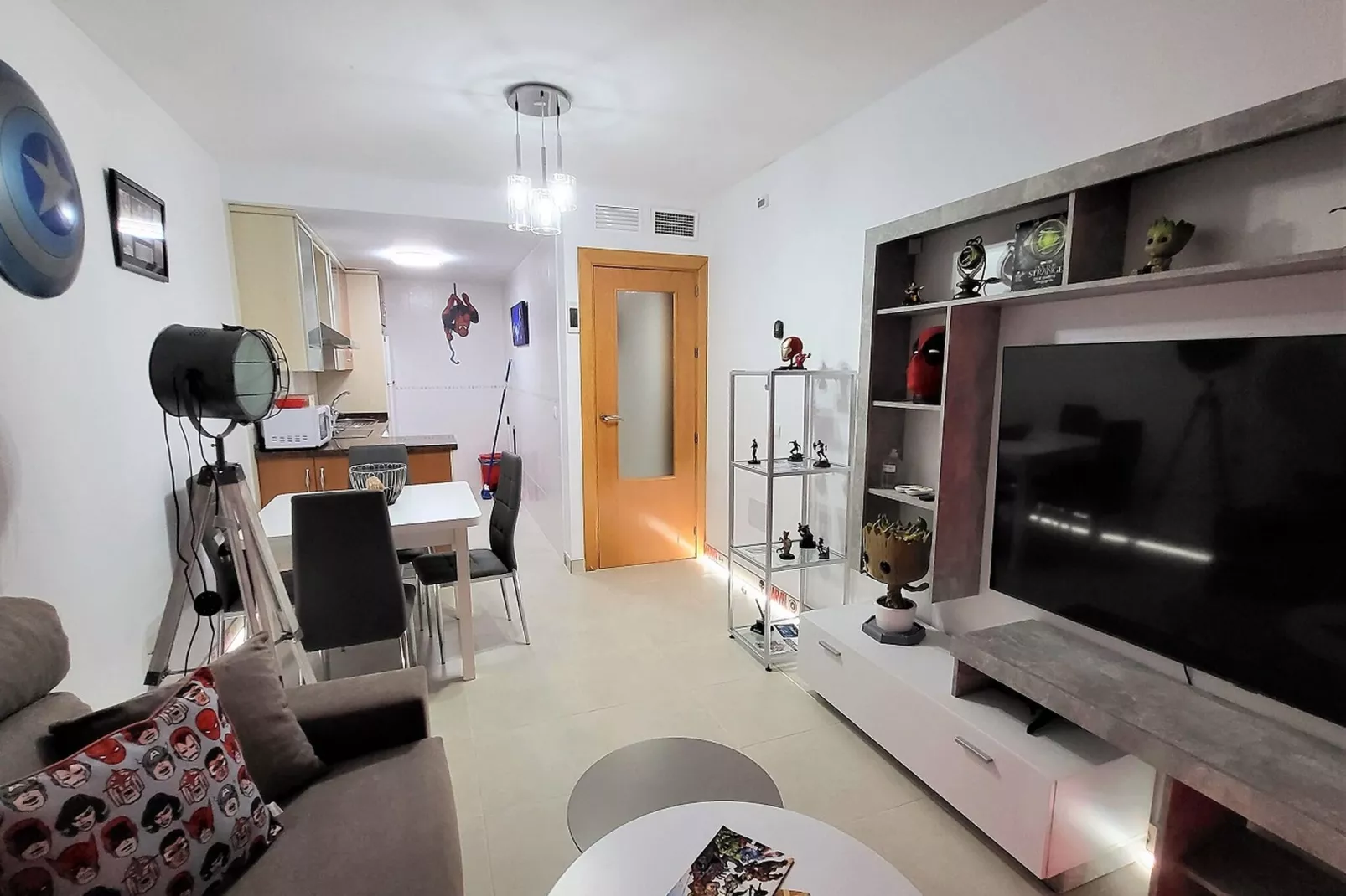 Ático Marvel con piscina privada-Woonkamer