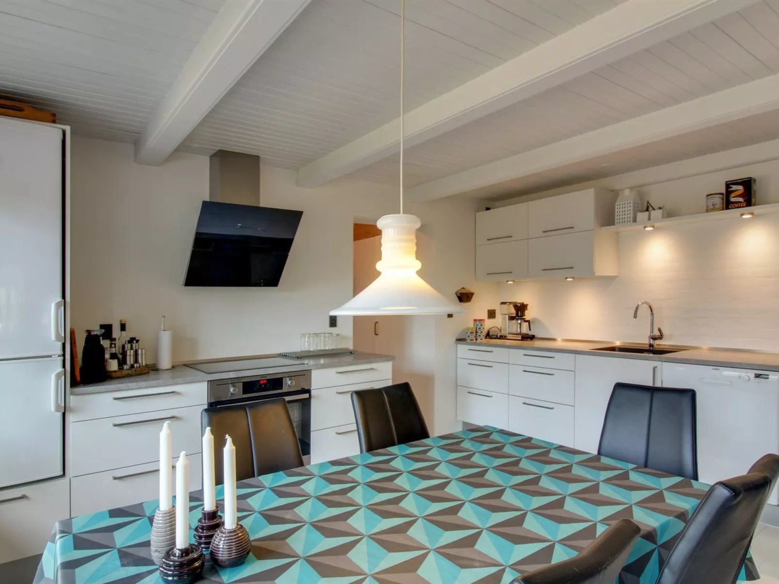 "Rasmina" - 1.2km from the sea-Binnen