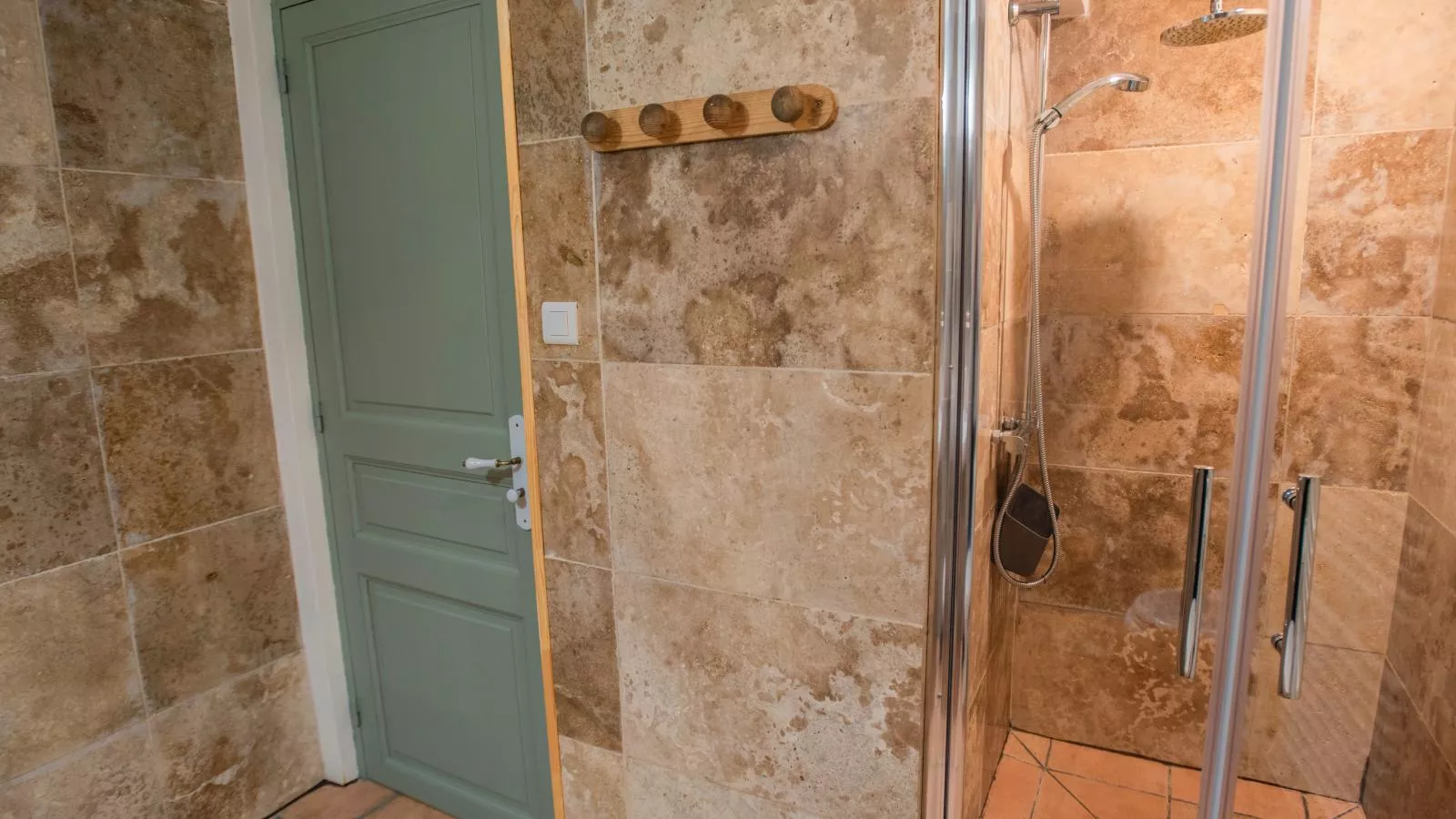 Gite Cottage-Badkamer