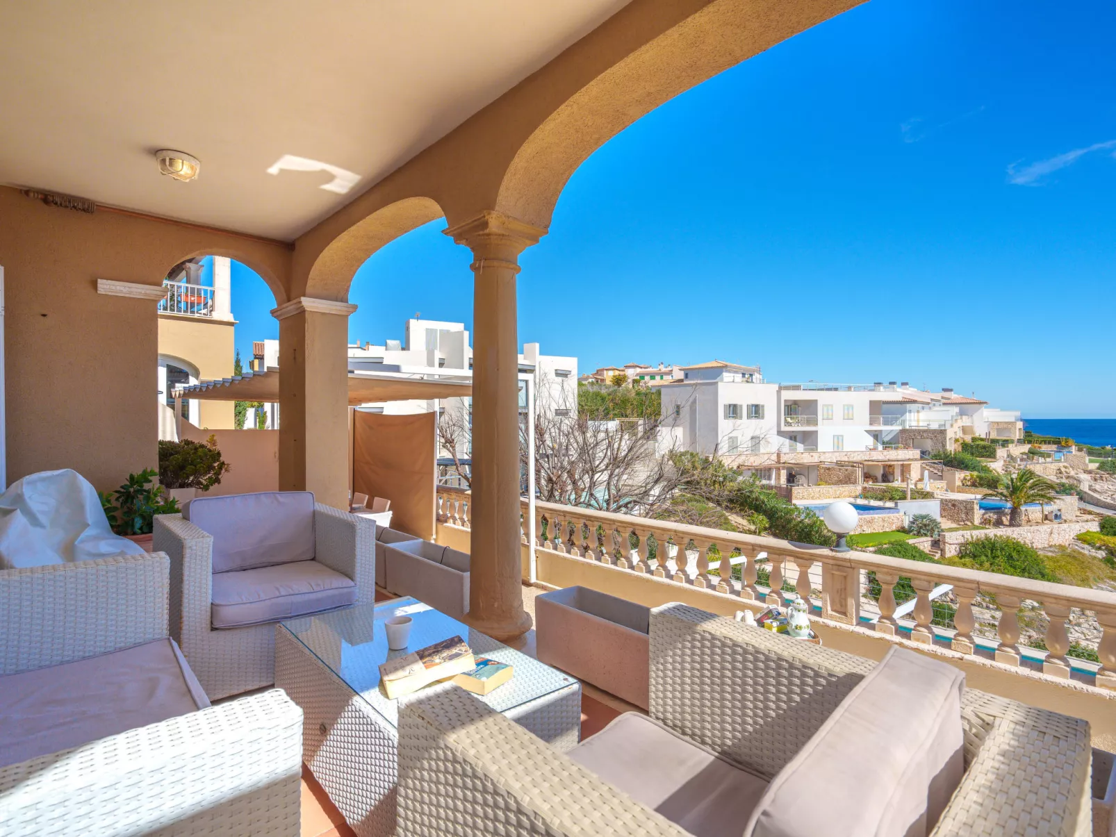 Magrana Over The Sea (Private Pool).-Buiten