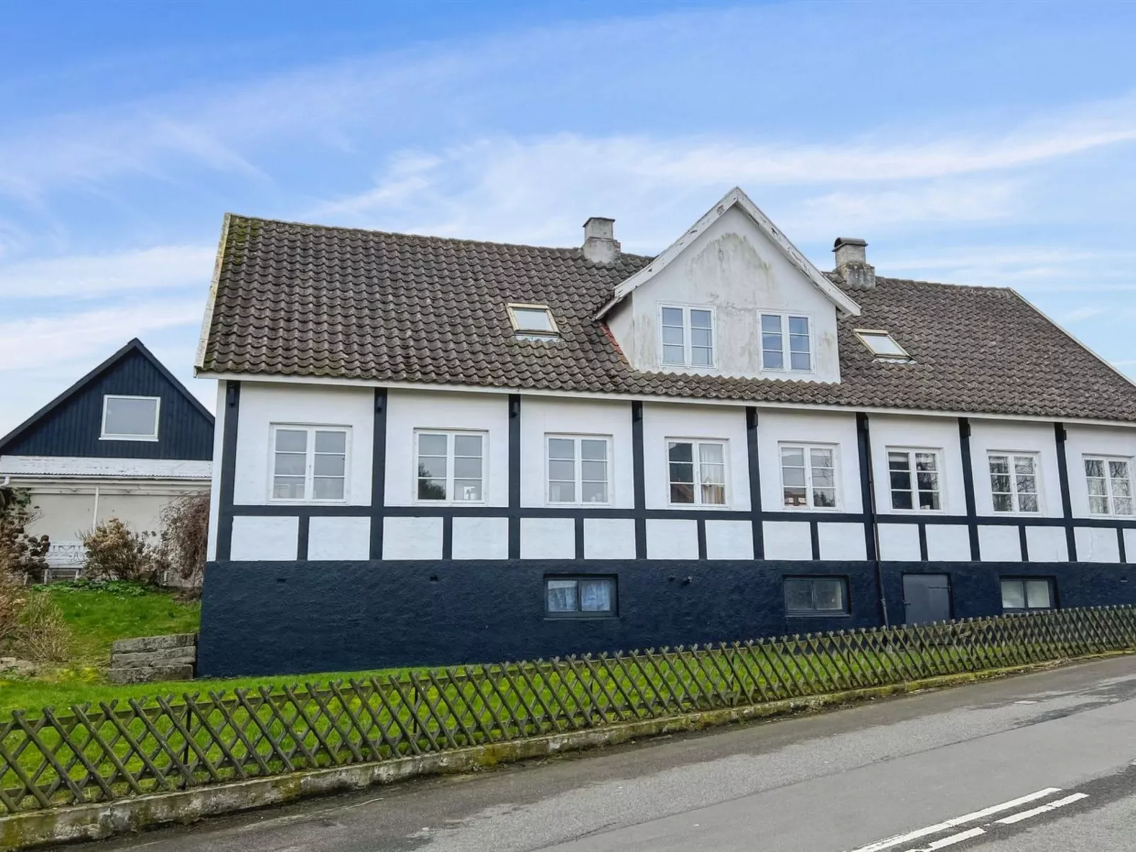"Sjard" - 300m from the sea-Buiten