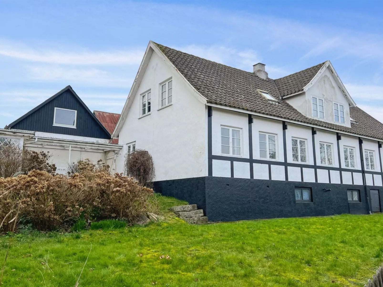 "Sjard" - 300m from the sea-Buiten