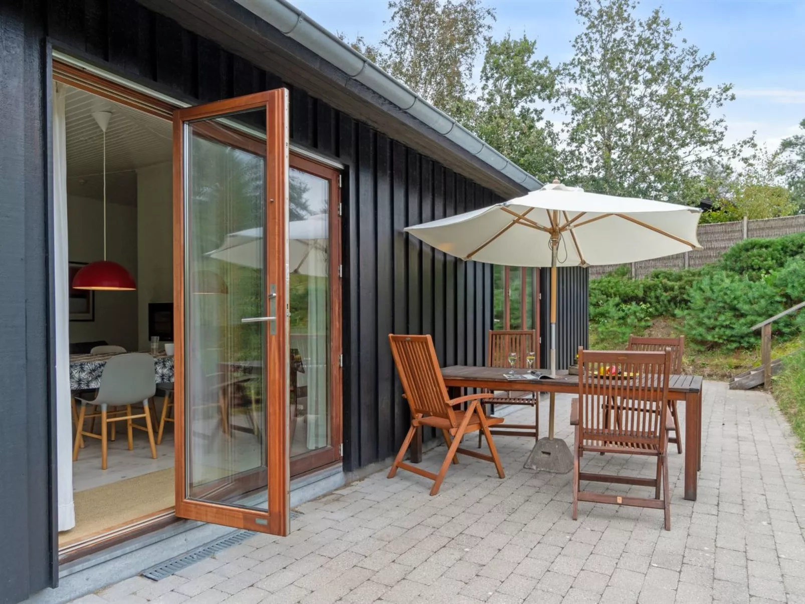 "Jonce" - 250m from the sea-Buiten