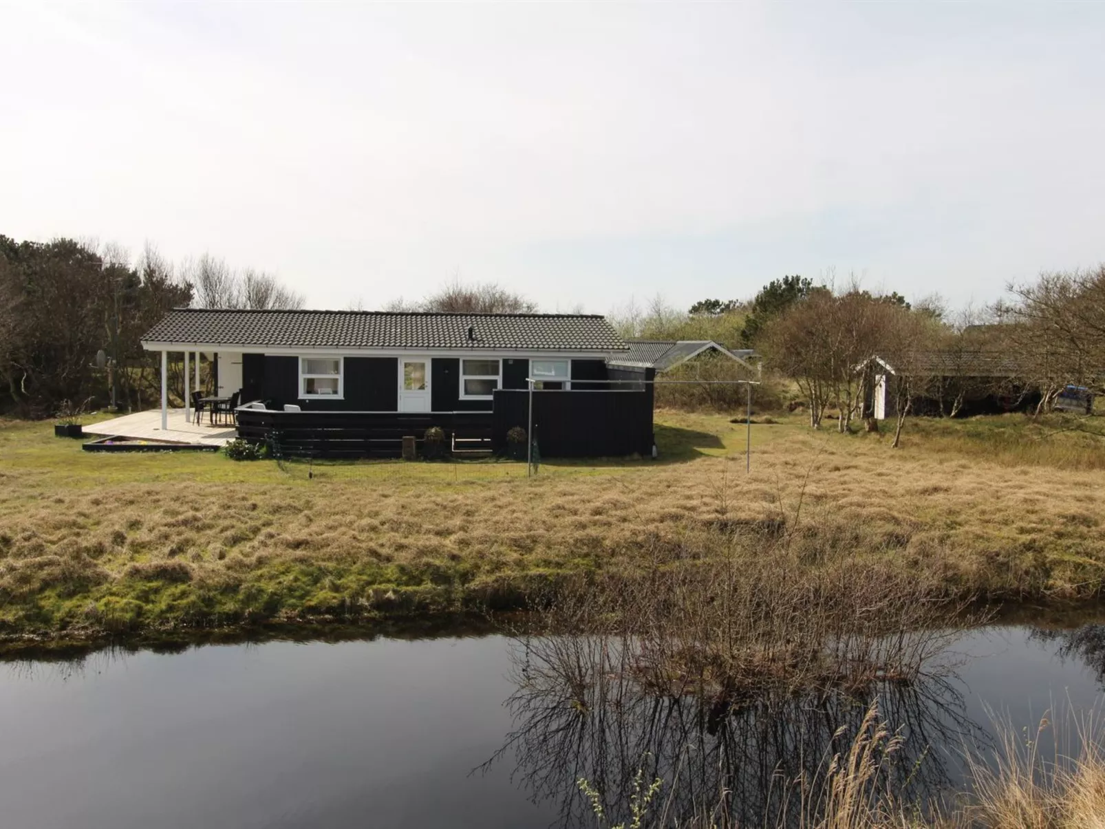 "Bentine" - 400m from the sea-Buiten