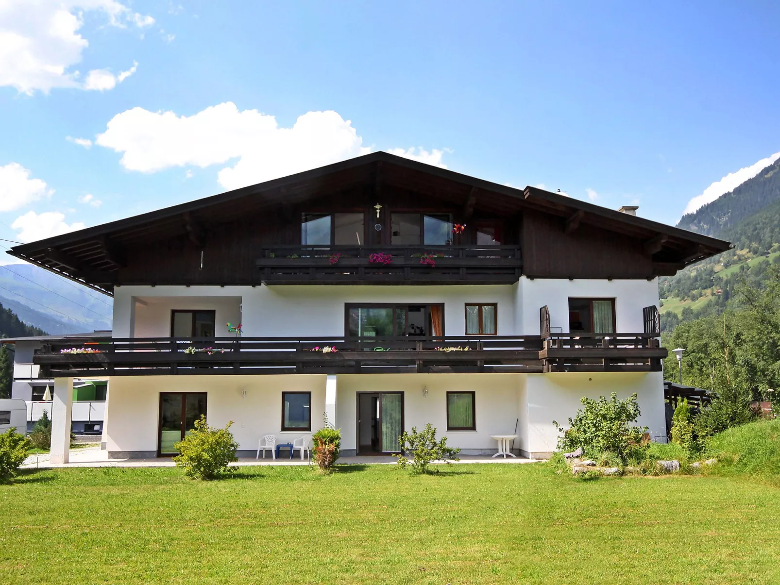 Rudis Appartements-Buiten