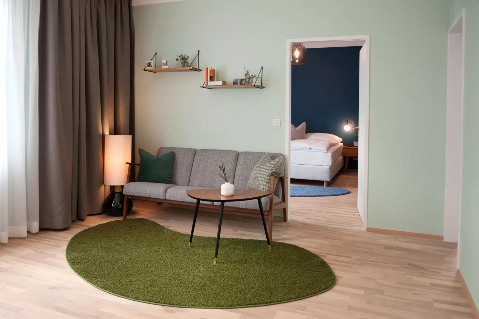 URBANAUTS FLATS Cubertia-Woonkamer