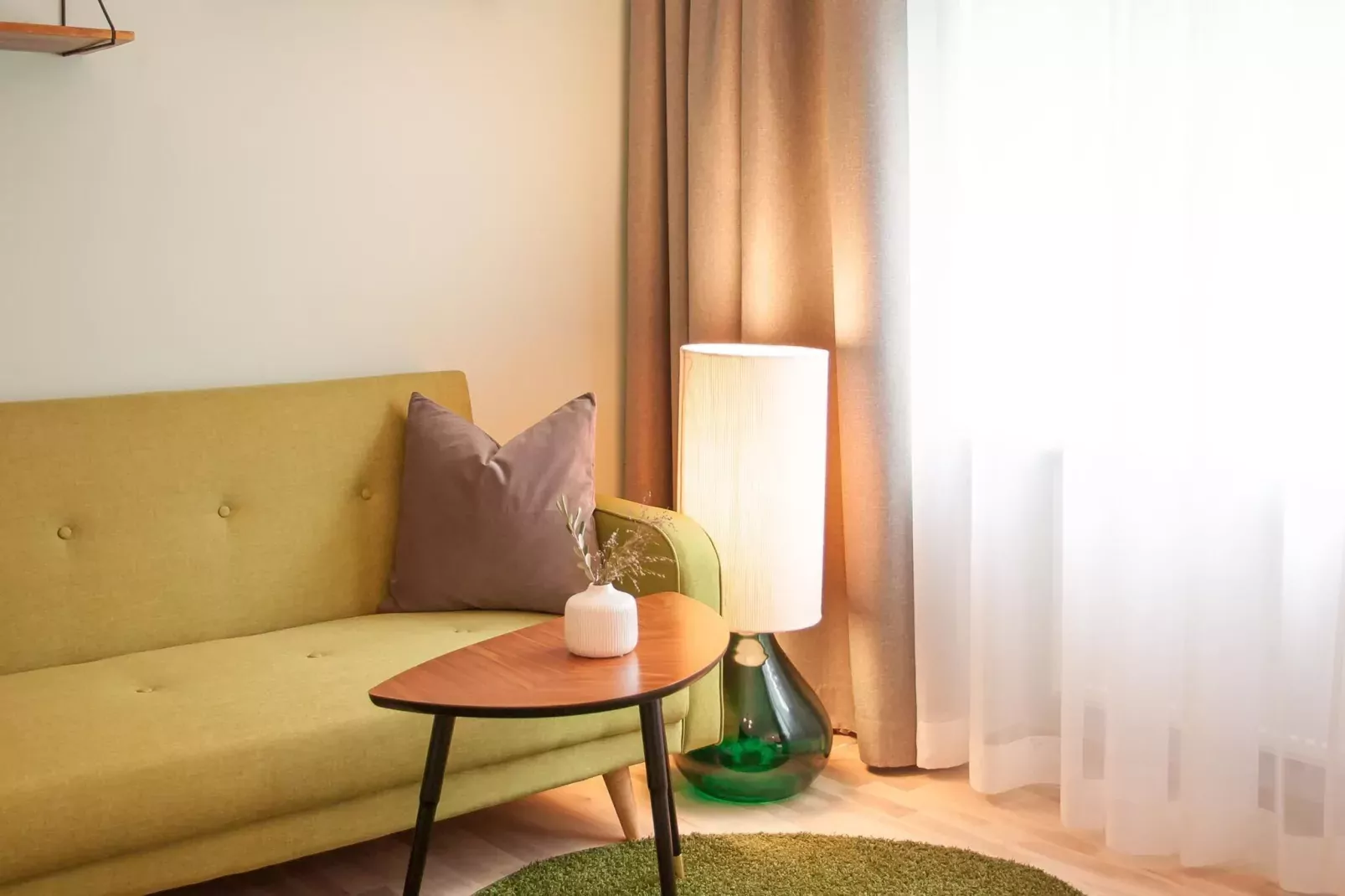 URBANAUTS FLATS Cubertia-Woonkamer