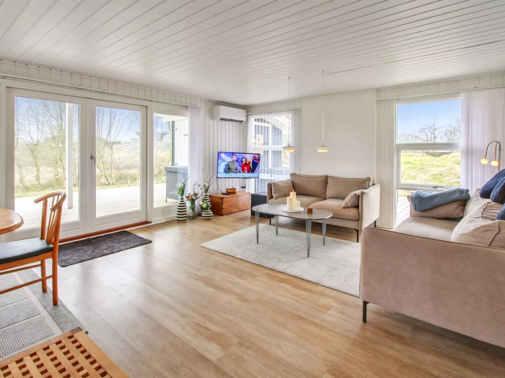 "Bentine" - 400m from the sea-Binnen