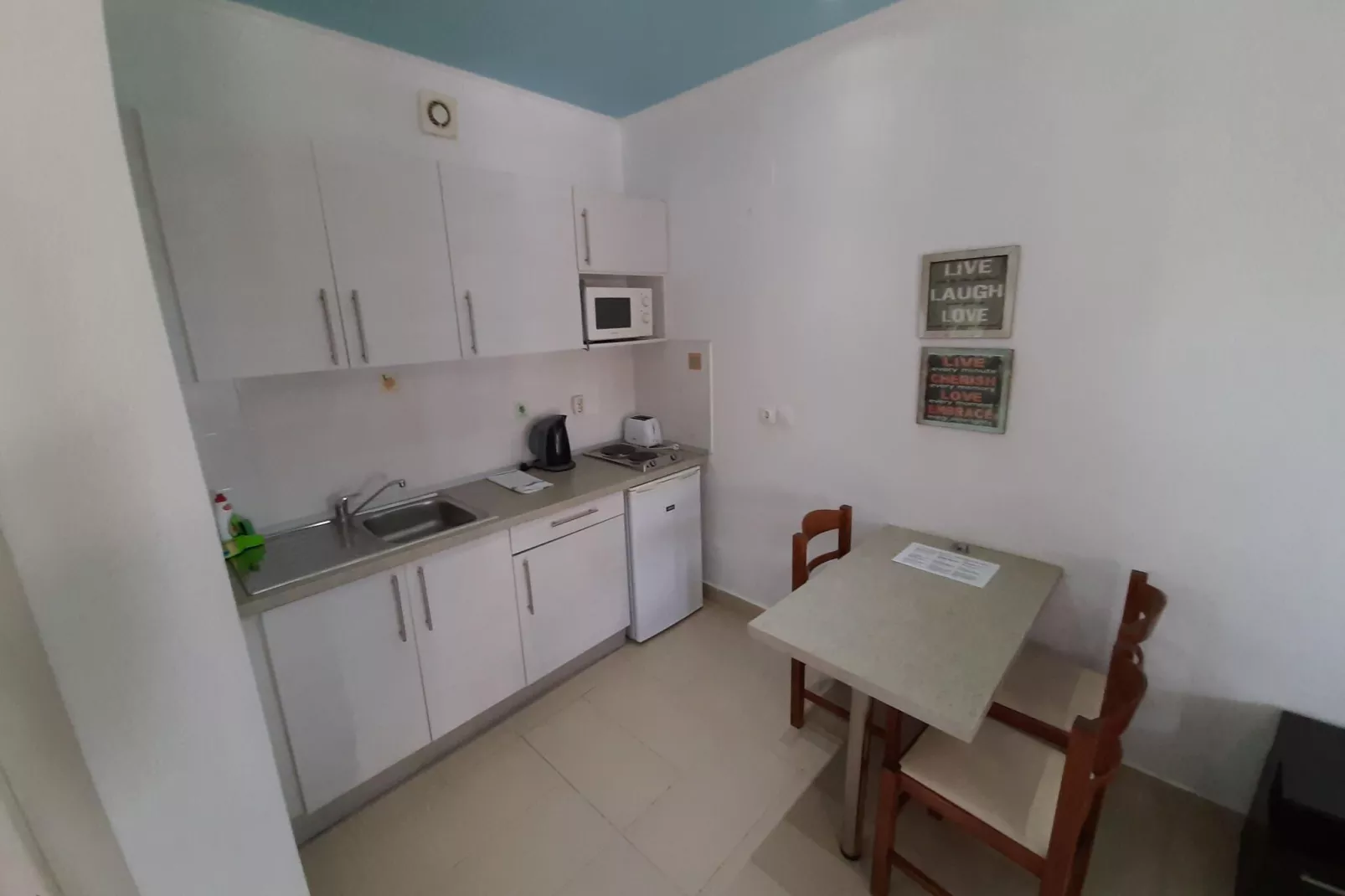 Andromaches Apartments Superior Double Studio-Keuken