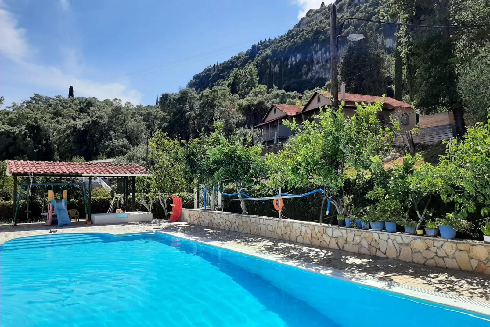 Andromaches Apartments Superior Double Studio-Zwembad