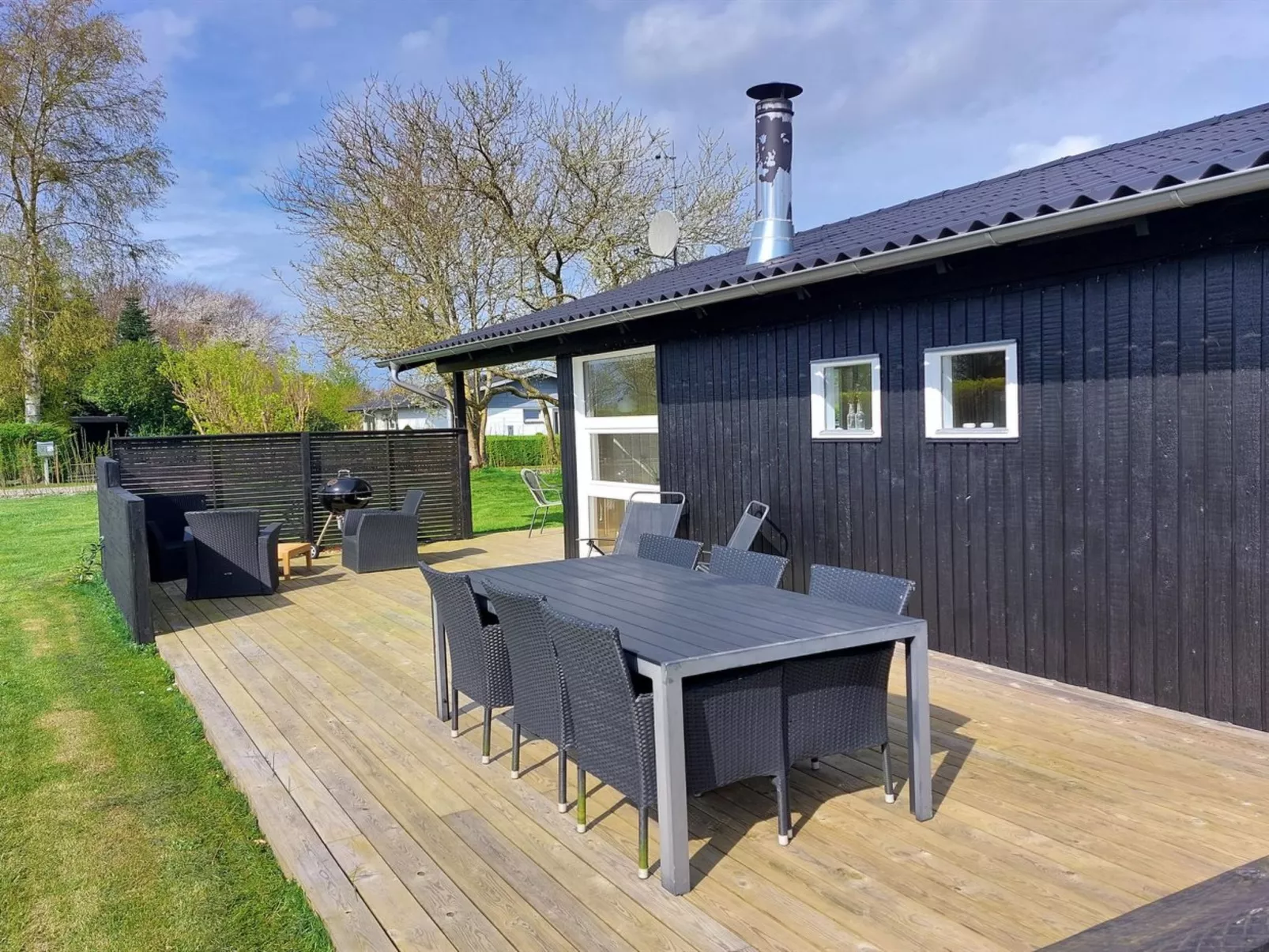 "Volmer" - 700m from the sea-Binnen