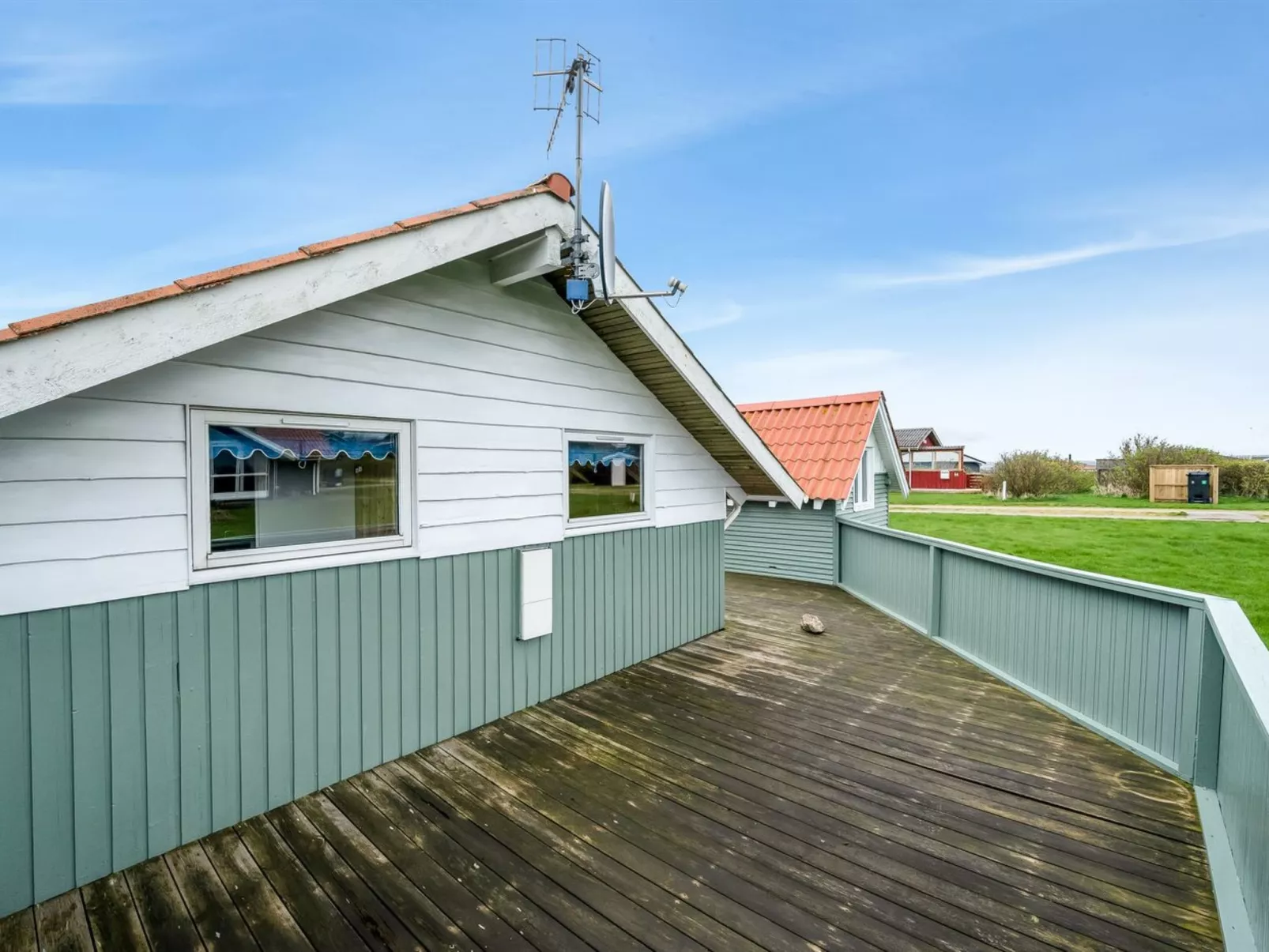 "Lonne" - 750m to the inlet-Buiten