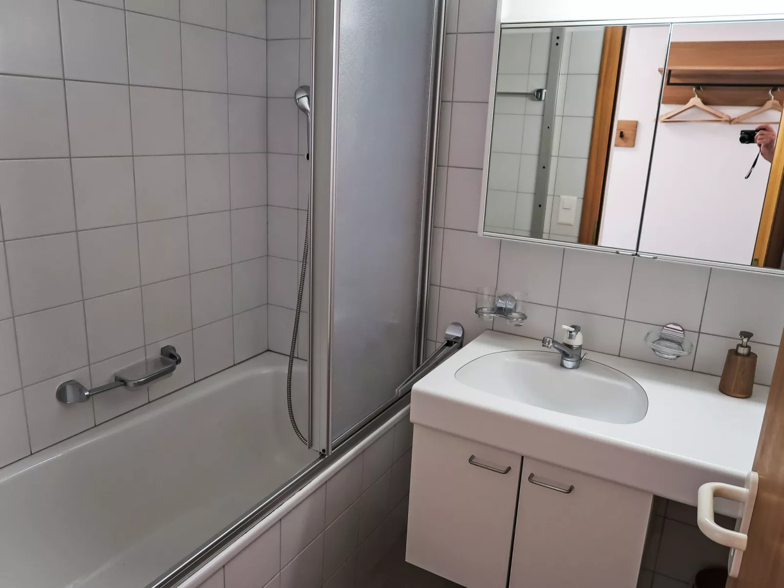 Apt D 016-Binnen