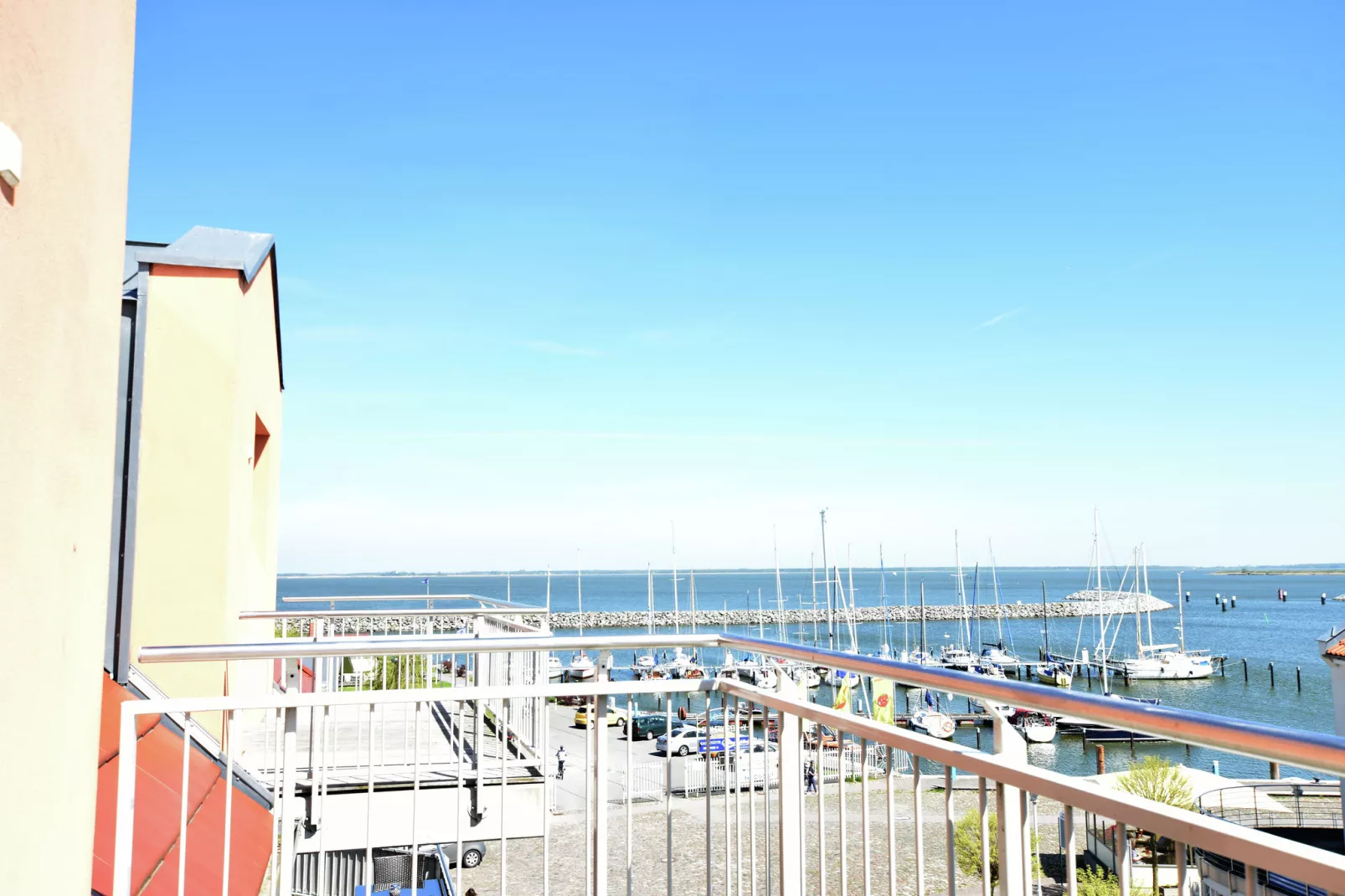 Exklusive Panoramawohnung-Uitzicht zomer