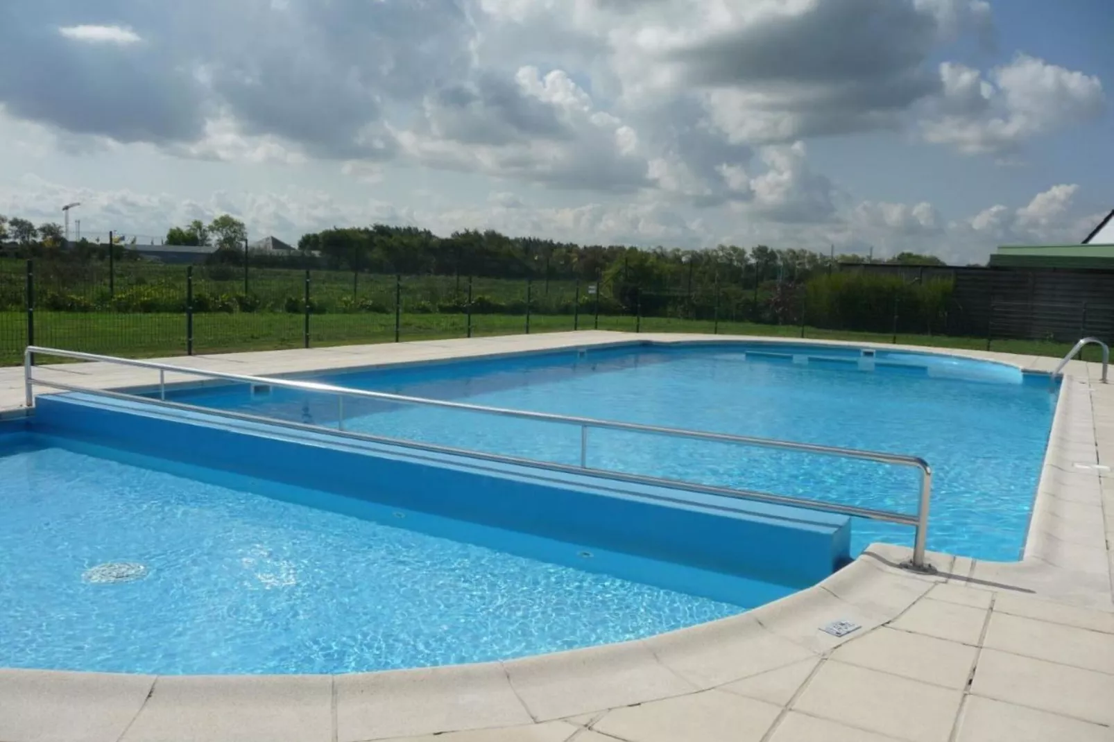 poolofhouse