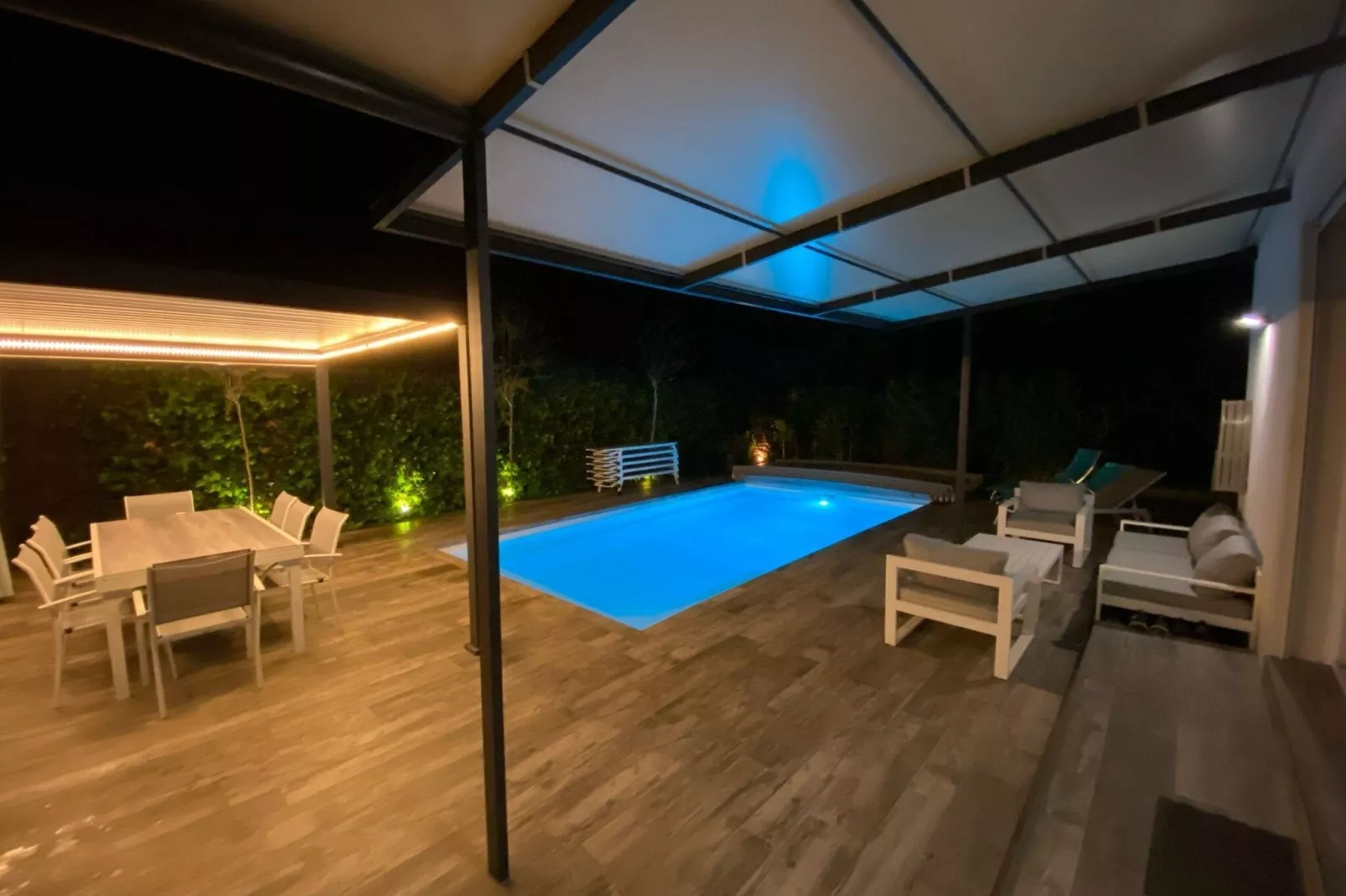Elja Les Acacias-Terrasbalkon