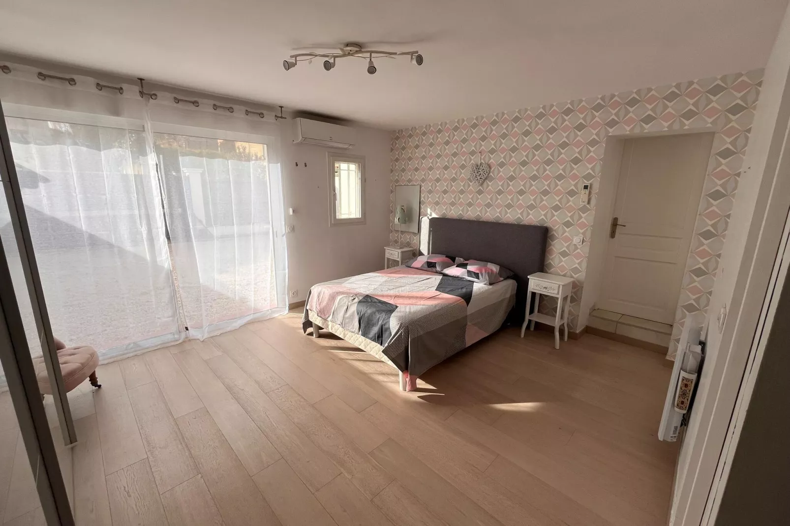 Elja Les Acacias-Slaapkamer