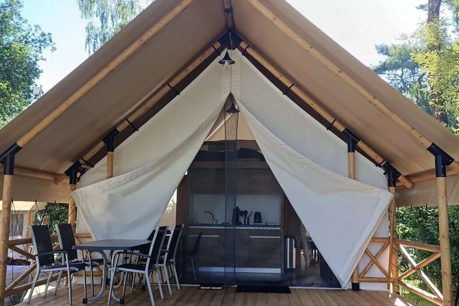 Resort Reestervallei 16-Buitenkant zomer