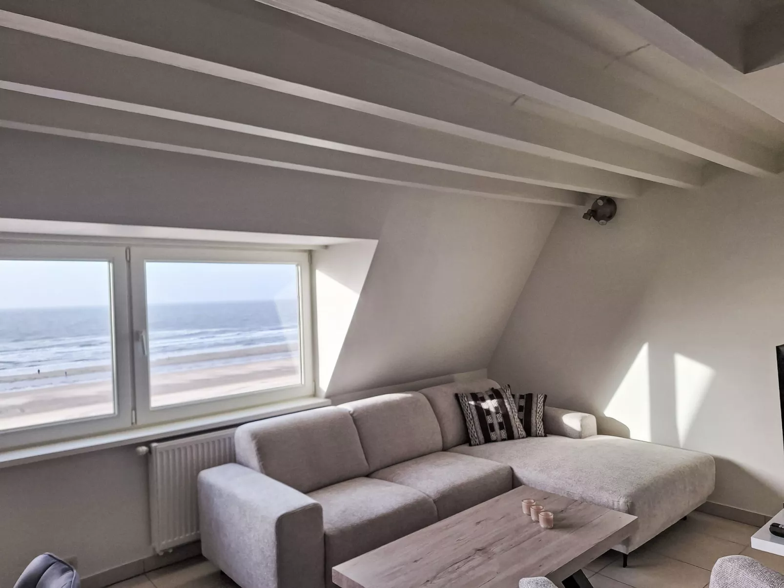 Koekoeksnest Penthouse at the beach-Binnen