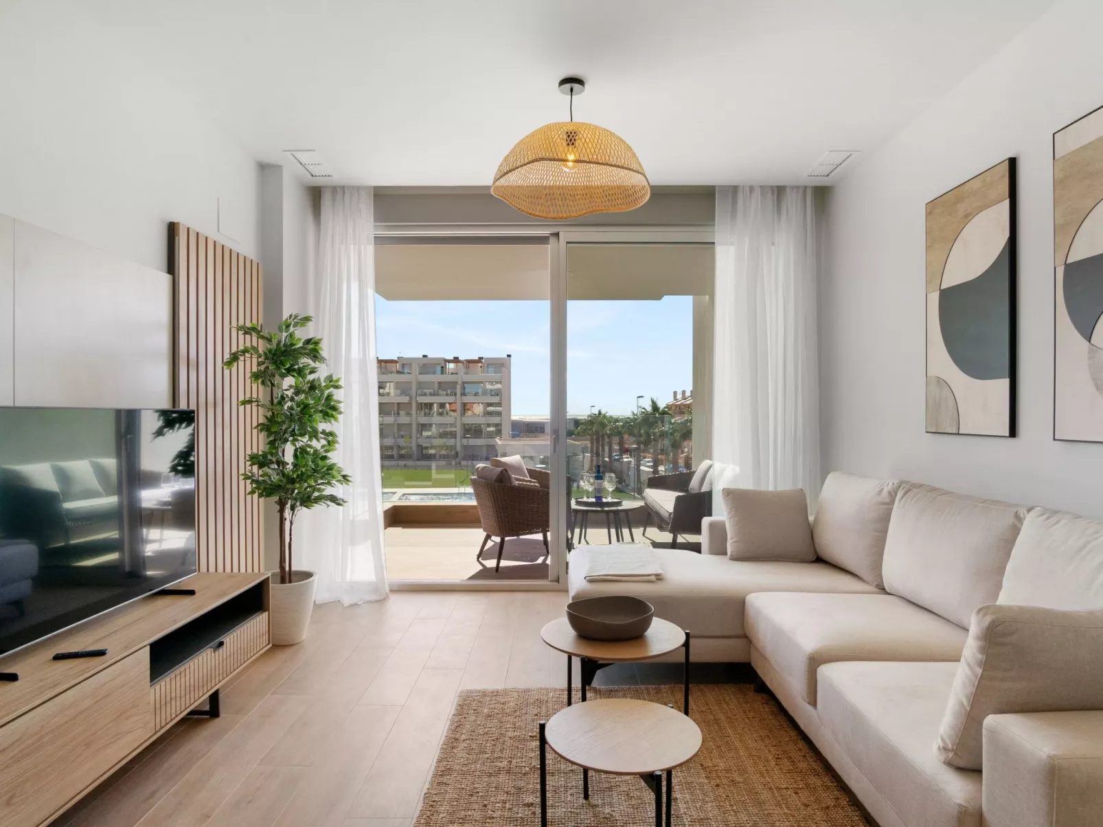 Ema Residencial 63