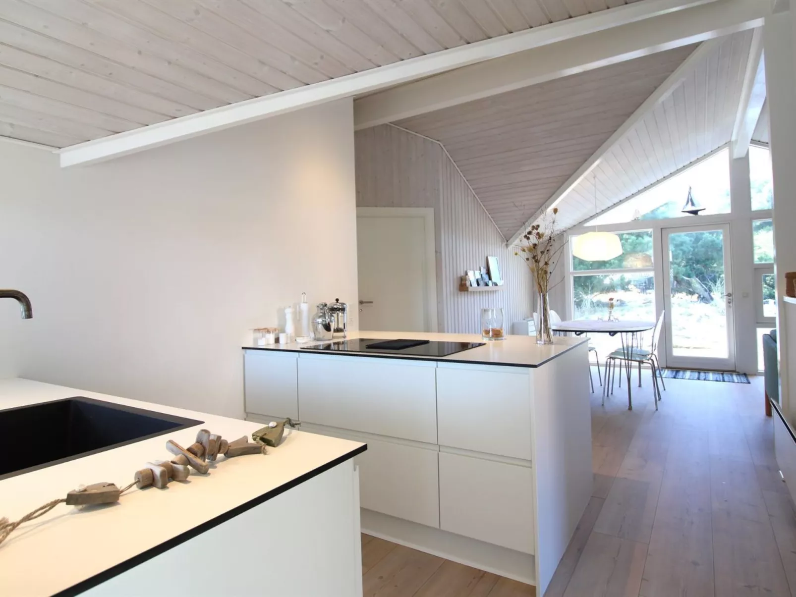 "Ubbe" - 800m from the sea-Binnen