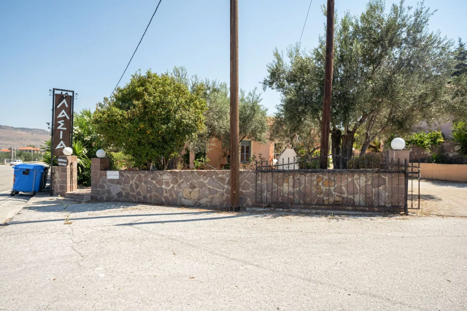 Sfeervolle studio op Lesbos met een balkon-Hal-ontvangst