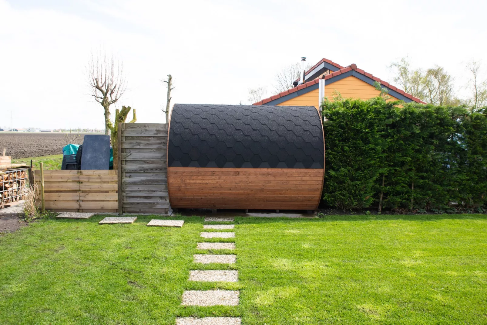 4 pers Welness huis 93-Tuinen zomer