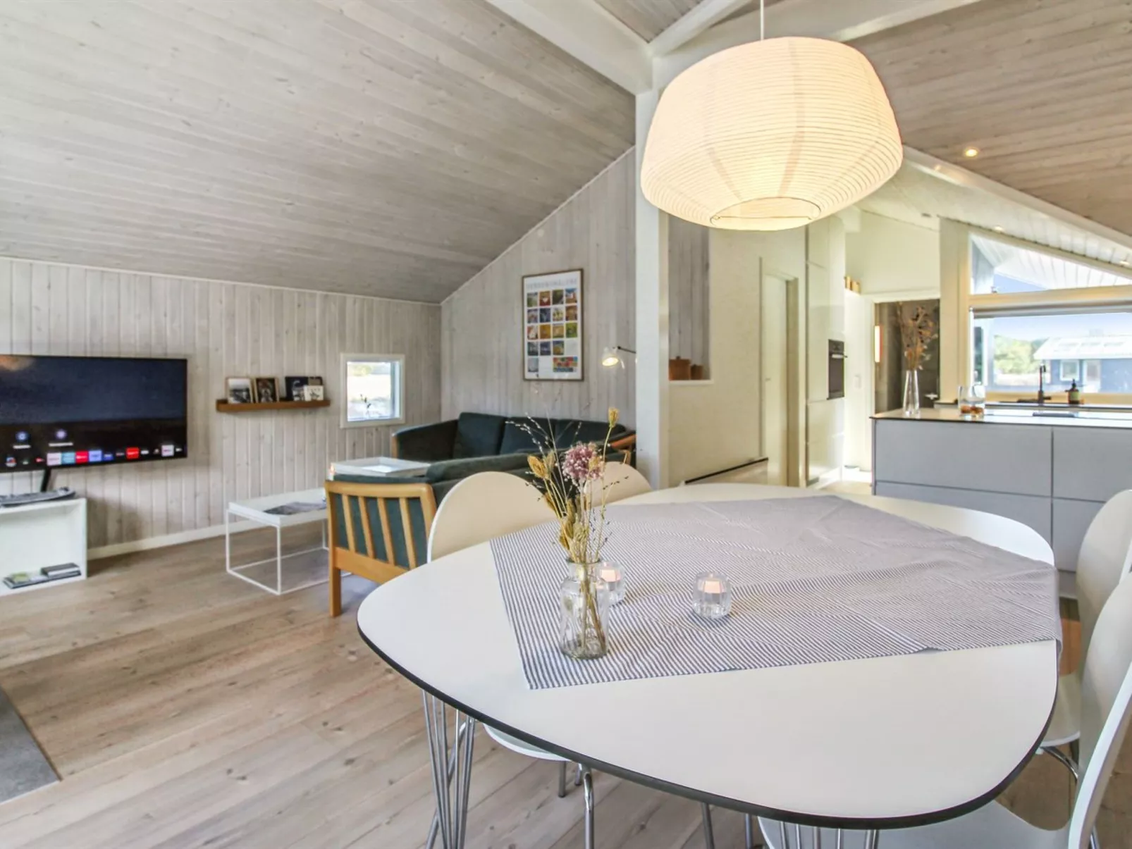 "Ubbe" - 800m from the sea-Binnen