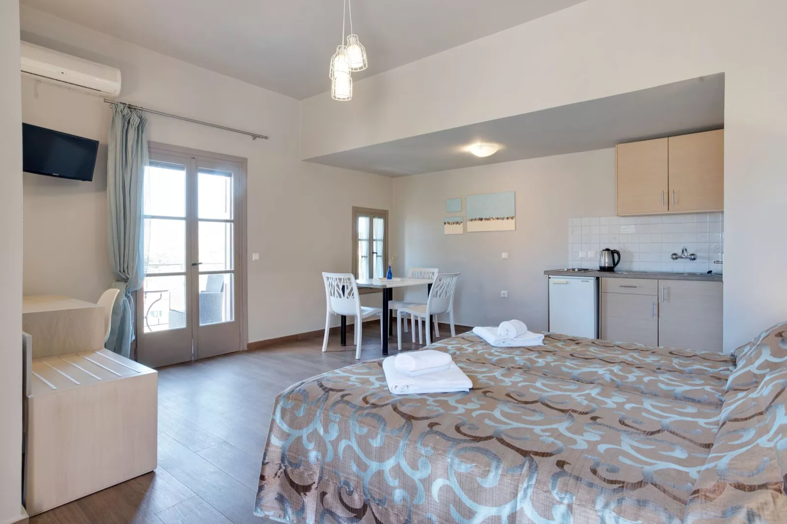 Comfortabele studio op Lesbos met een balkon-Keuken
