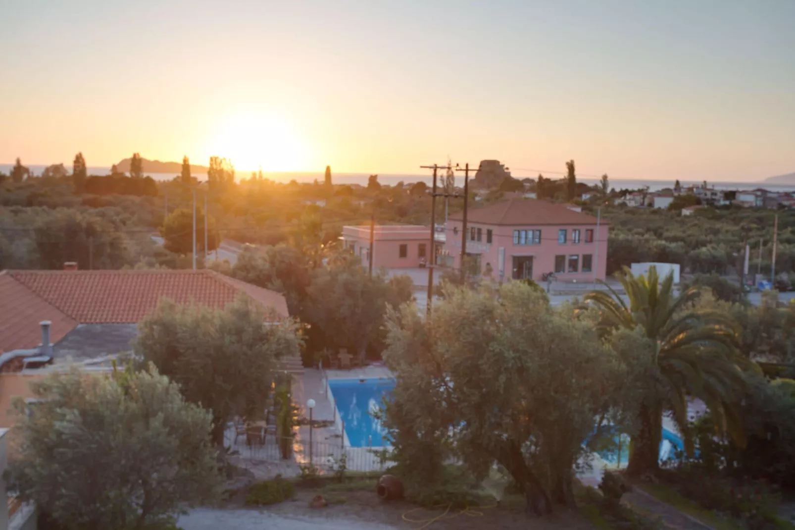 Comfortabele studio op Lesbos met een balkon-Gebieden zomer 1km