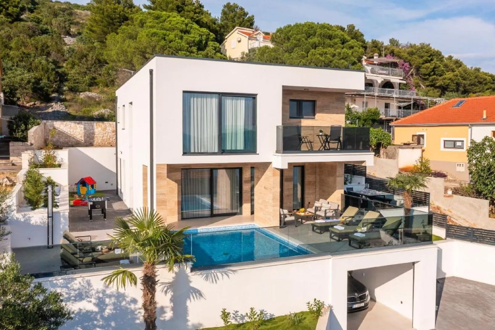 Villa Karla-Buitenkant zomer