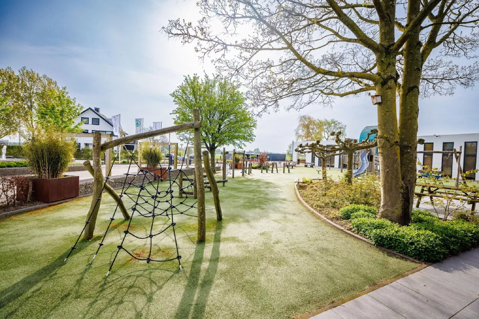 Vakantiepark Eiland van Maurik 2-Parkfaciliteiten