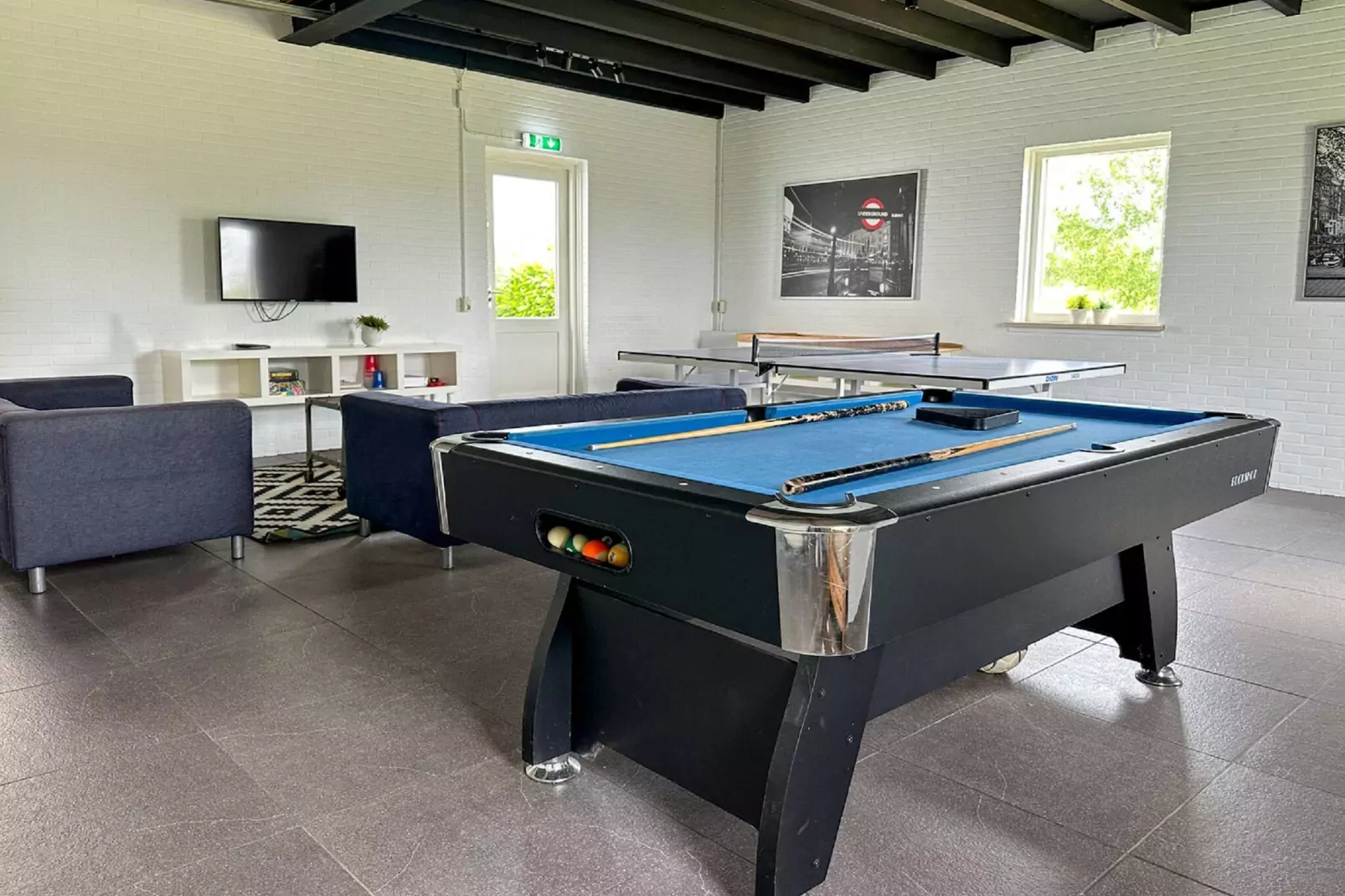 recreationroom