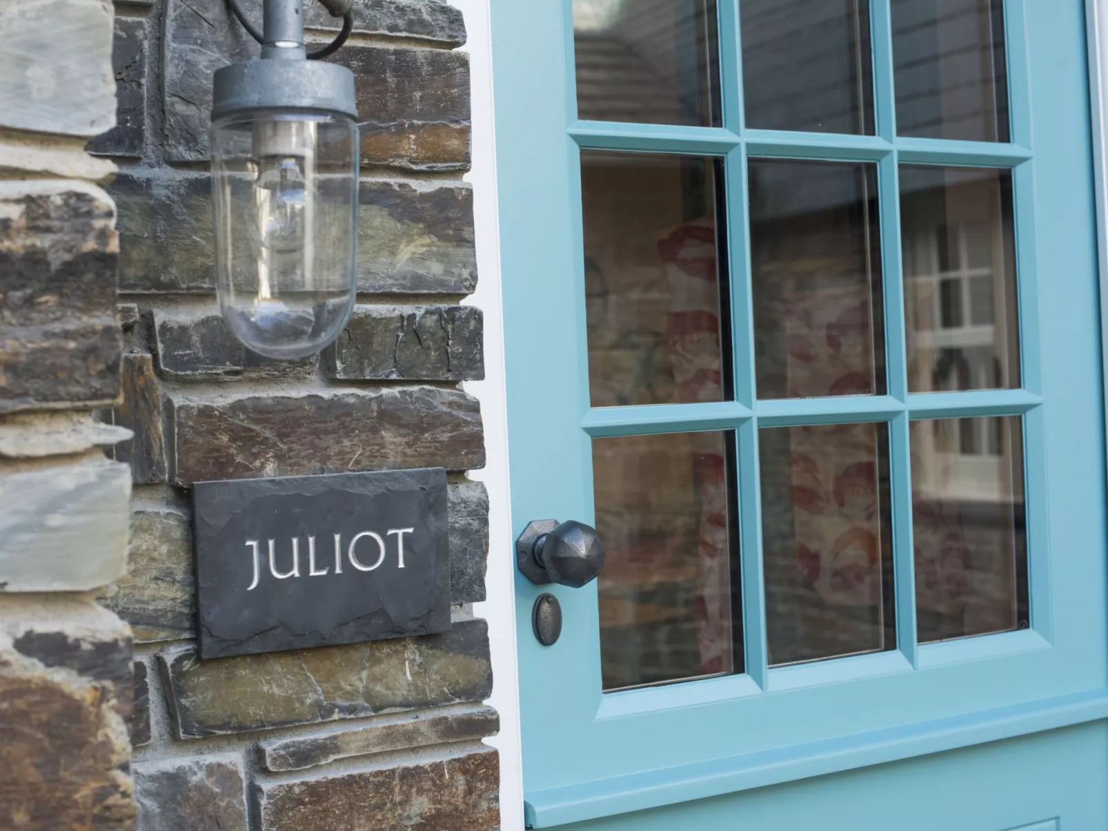 Juliot-Buiten