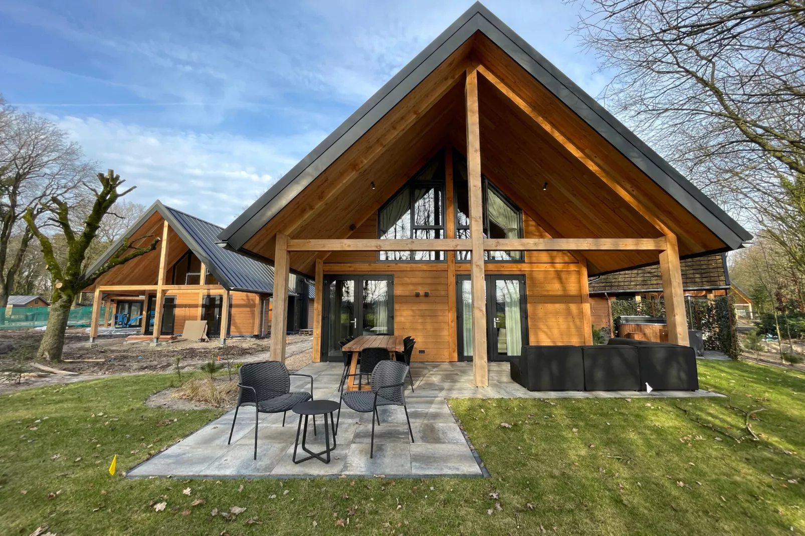 Bos Villa met Hottub & Sauna  8 personen-Uitzicht zomer