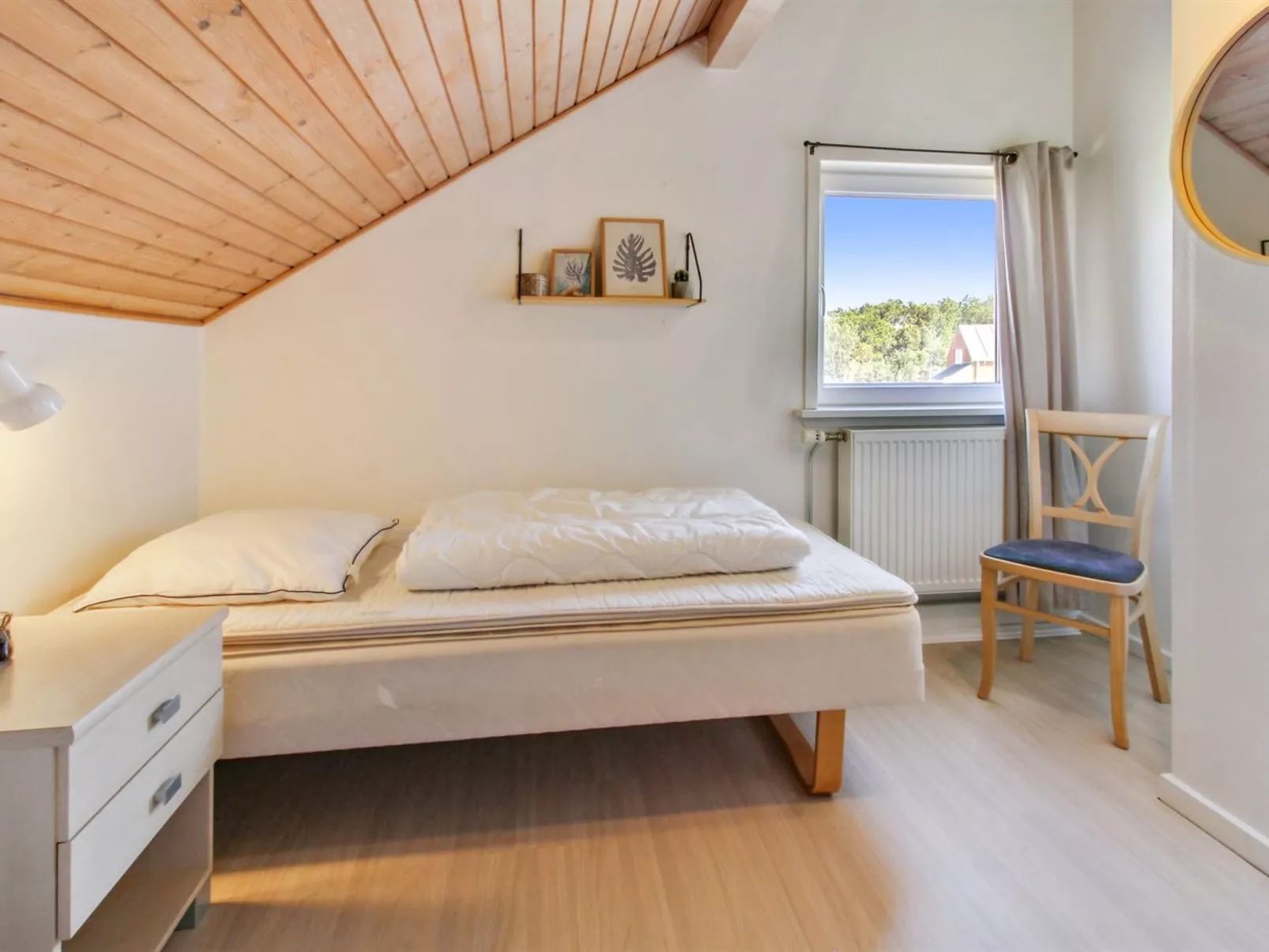 "Aswith" - 2.3km from the sea-Binnen