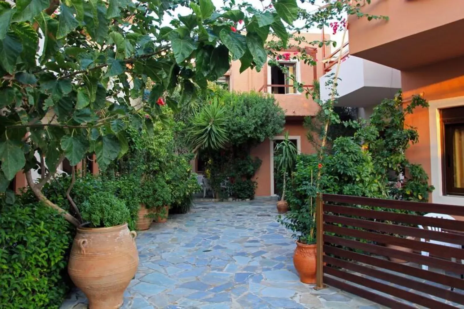 Holiday home, Paleochora-Apartment 1 bedroom 3 pax - Tuinen zomer