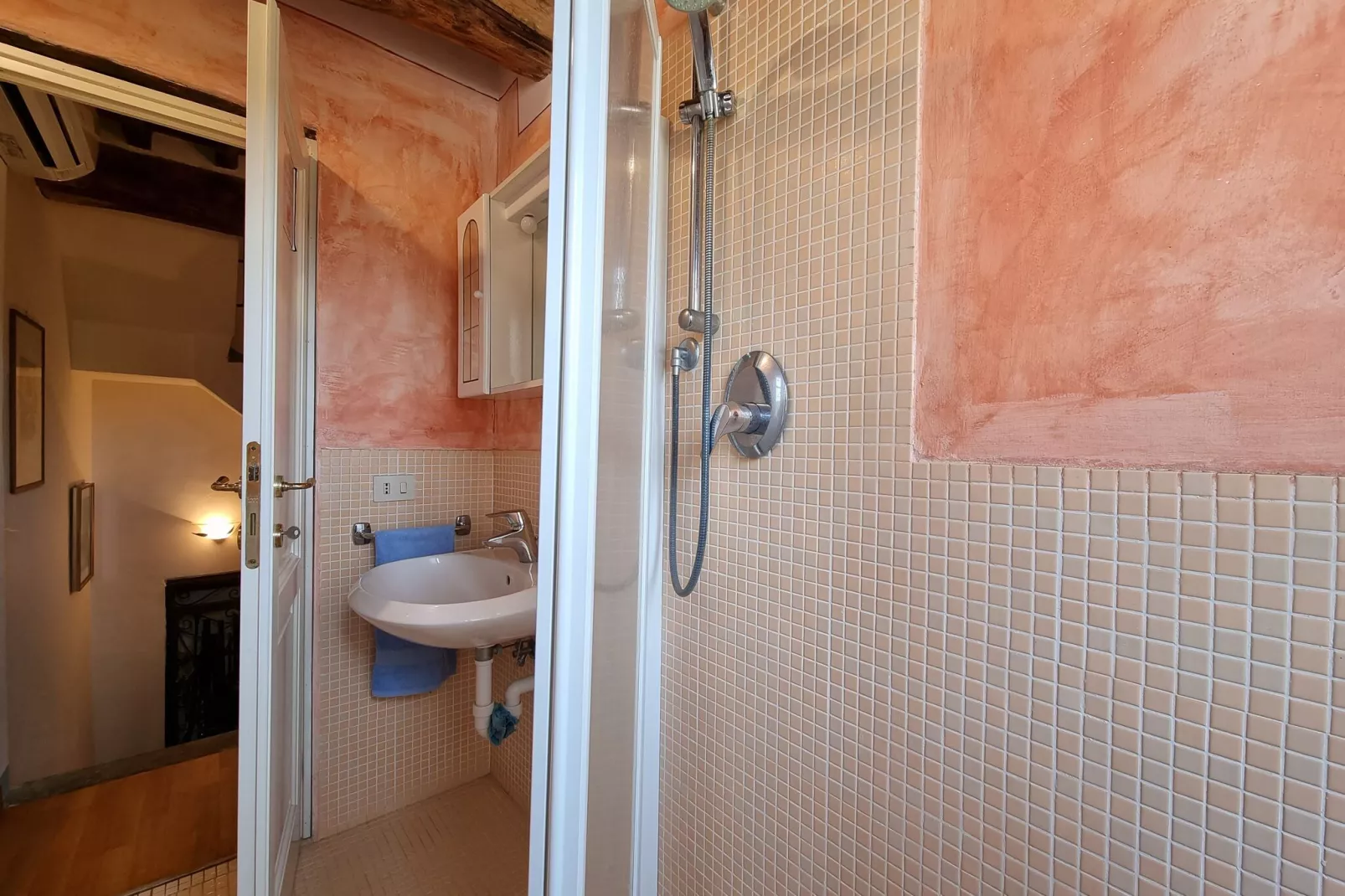 Casa Orbicciano & Nido d'amore - Badkamer