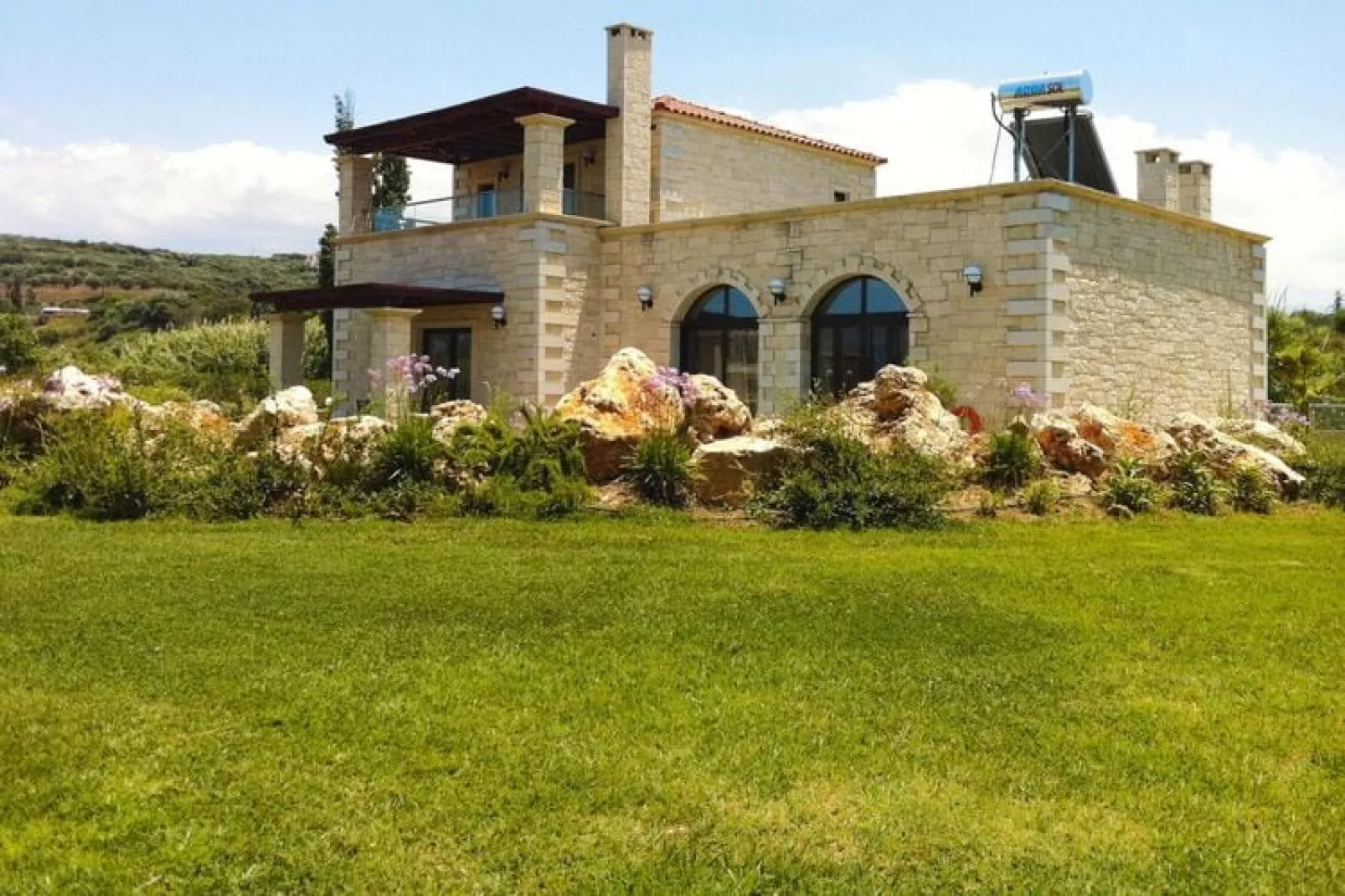 Caldera Villas Platanias - 3-bedroom villa 200 qm-Buitenkant zomer