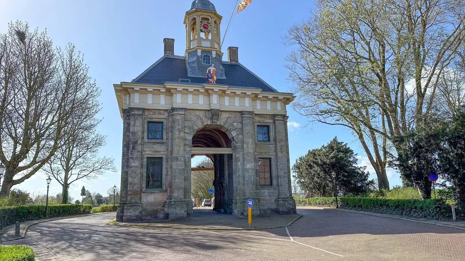 Combi grote en kleine weeshuis
